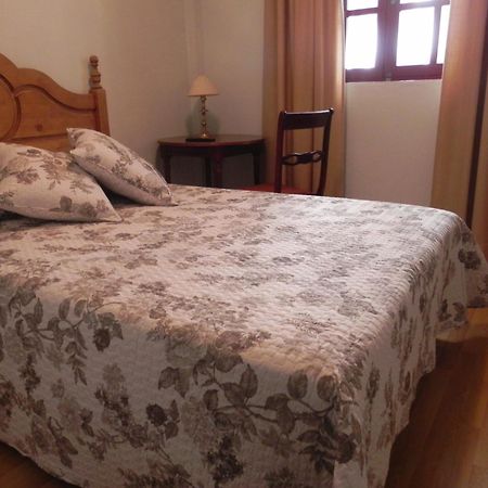Hotel Sierra De 아레세나 객실 사진