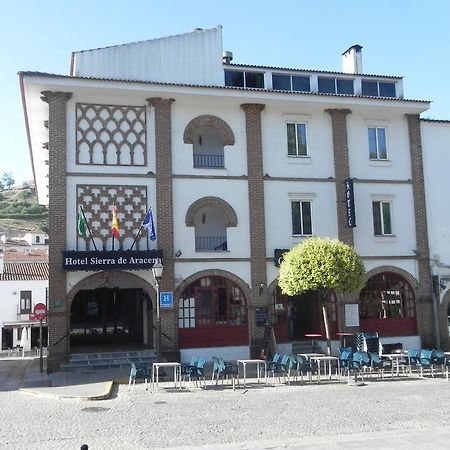 Hotel Sierra De 아레세나 외부 사진