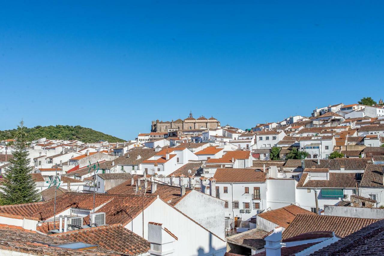 Hotel Sierra De 아레세나 외부 사진